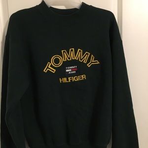 Tommy Hilfiger sweater